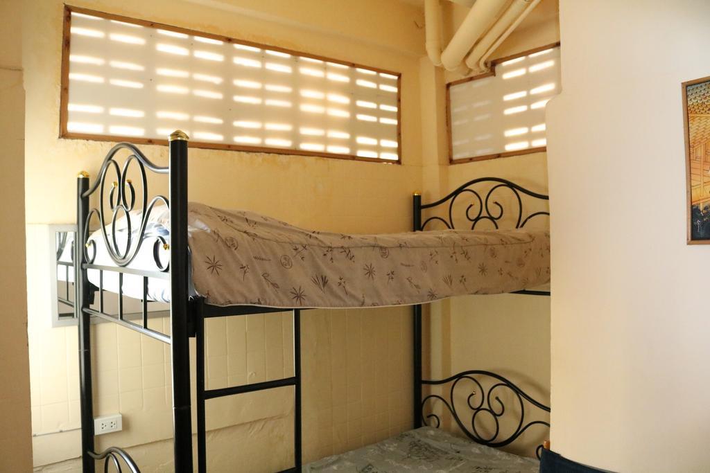 Eco House Appartement Bangkok Buitenkant foto