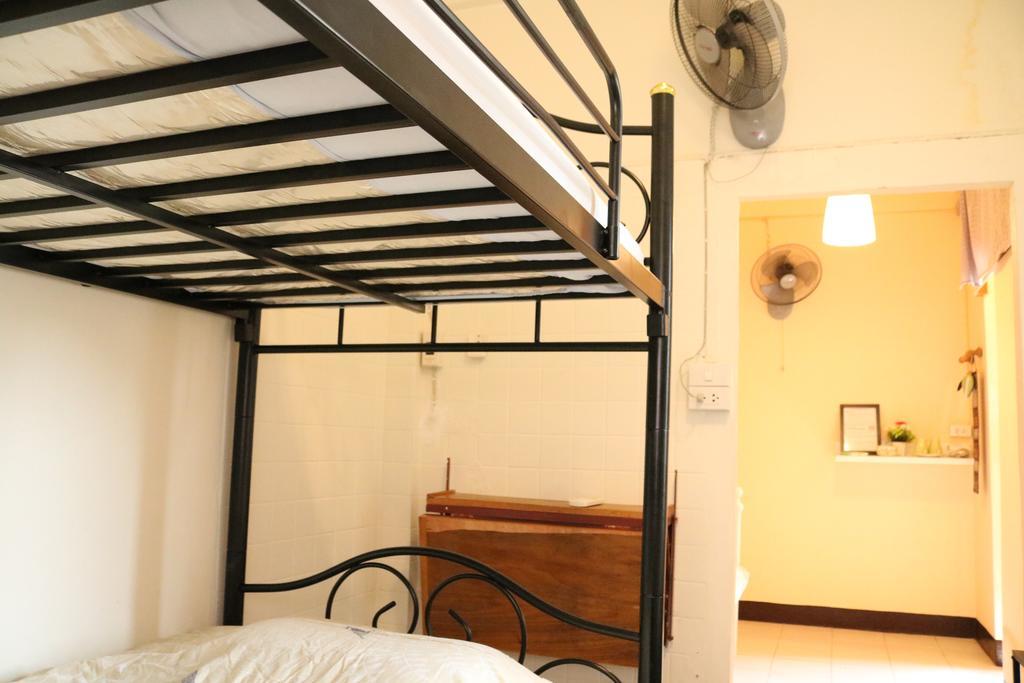 Eco House Appartement Bangkok Buitenkant foto